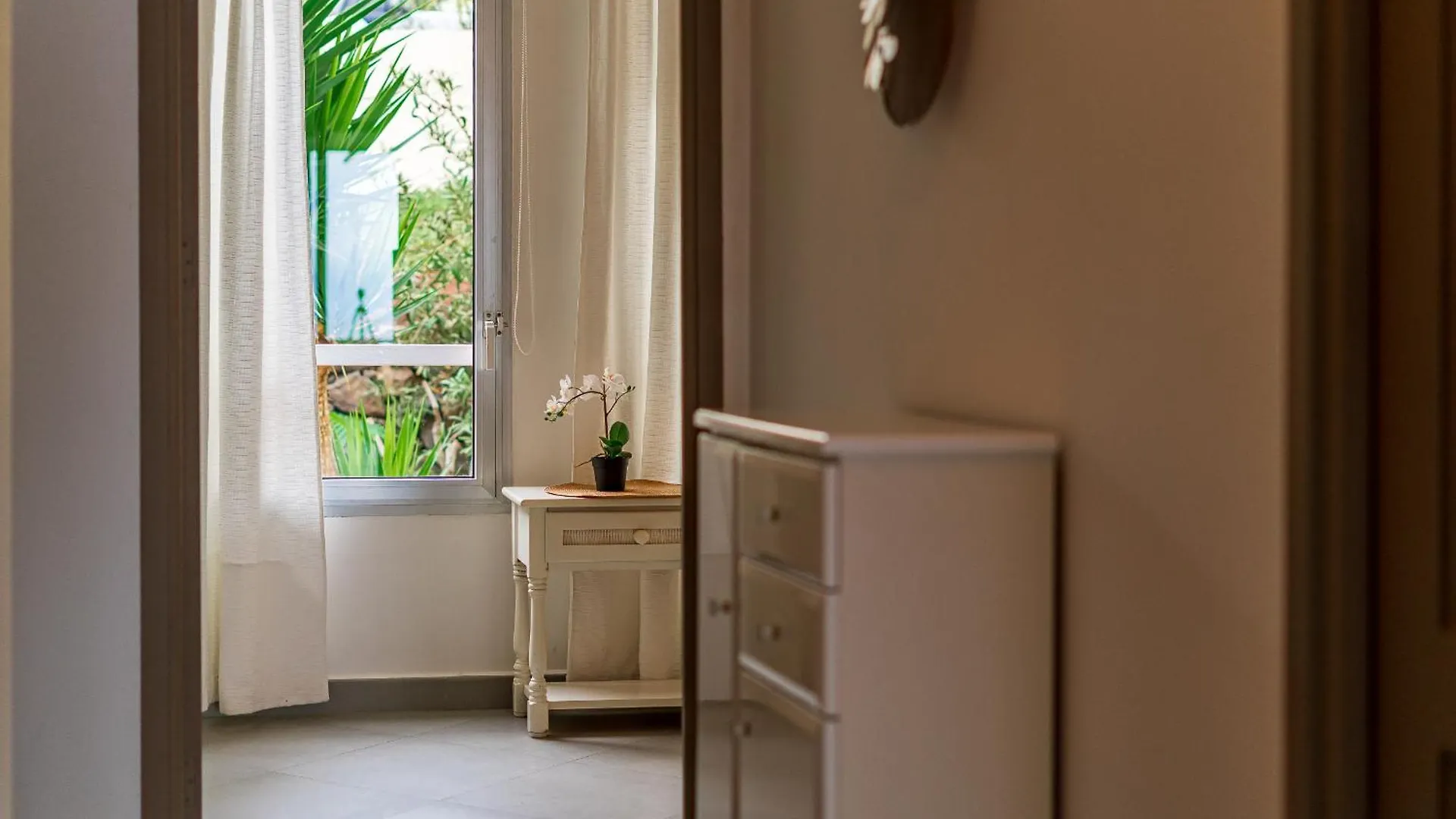 Elegante Apartamento Con Vista Directa Al Mar Callao Salvaje