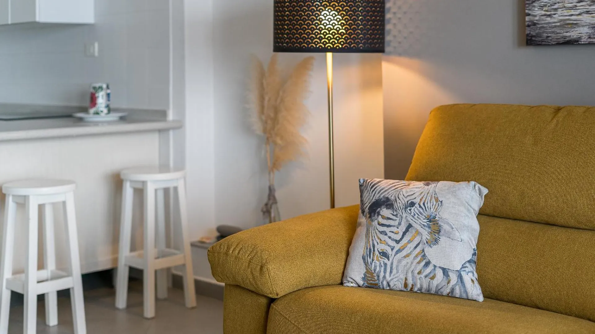 아파트 Elegante Apartamento Con Vista Directa Al Mar 칼라오살바헤